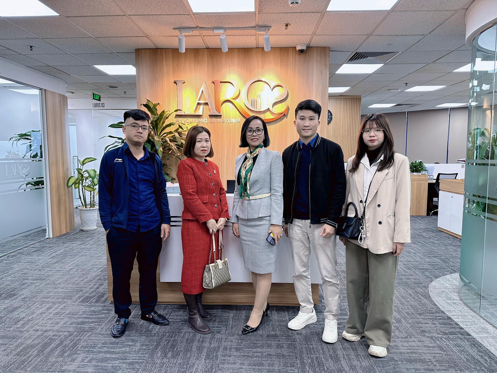 LAROS VINH DỰ ĐỒNG HÀNH CÙNG SCE TRONG CHƯƠNG TRÌNH HỖ TRỢ DOANH NGHIỆP KHỞI NGHIỆP TẠI HÀ NỘI NĂM 2026